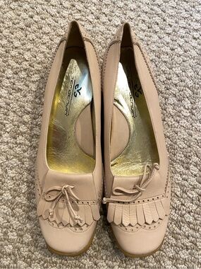 WALTER GENUIN WOMEN'S SLIP ON GOLF SHOES - size 8 / EU 39